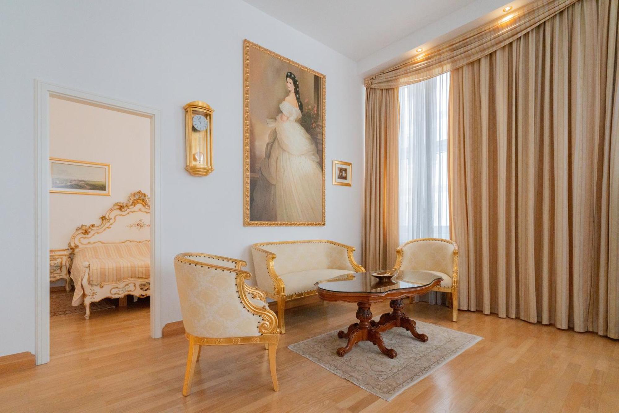 Empress Sisi Royal Apartment Bécs Kültér fotó